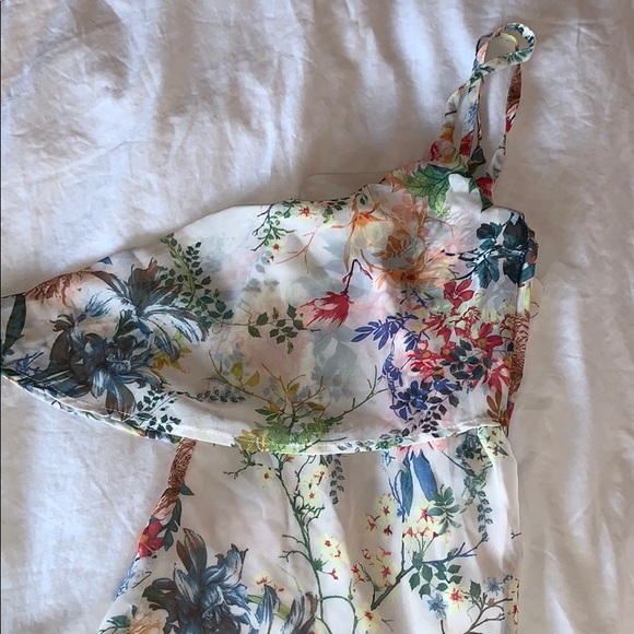 Flowy Floral Cami Tank - Picture 2 of 2